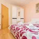 Appartement Modern Stefano Vantacici
