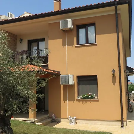 Modern Stefano Appartement