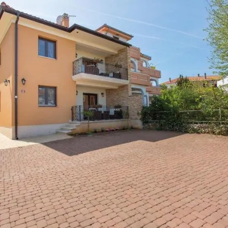 Apartamento Modern Stefano