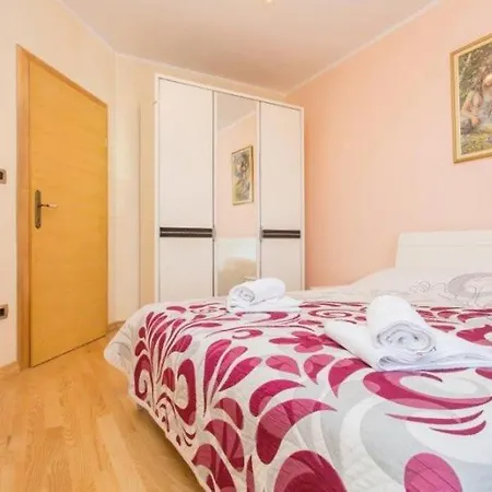 Stefano Apartmán Vantacici